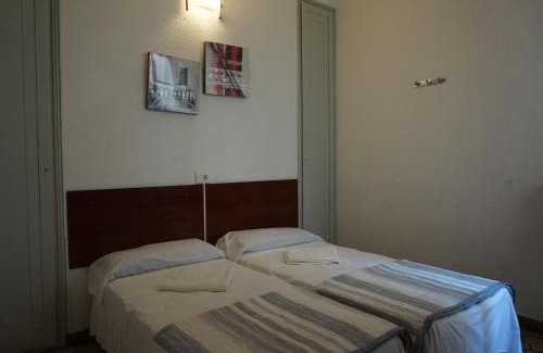 Dreta de l'Eixample Maison | Hostal Sant Carlo