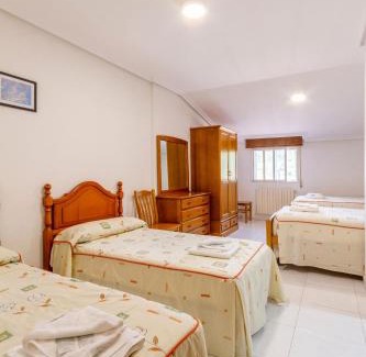 San Cibrao Das Vinas Maison | Hostal Sequeiros