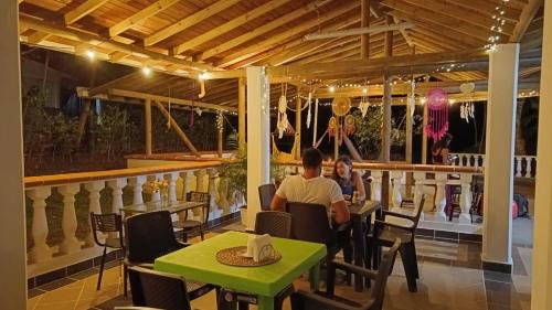 San Rafael Maison | Hostal Servus Pizzeria café