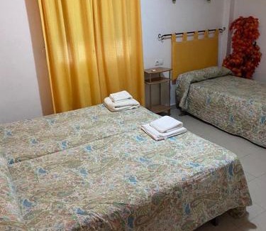 Ruidera Hôtel | Hostal y Apartamentos la Vereda