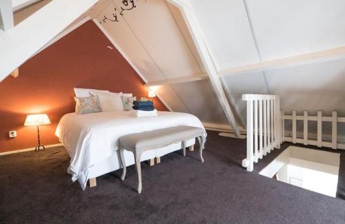 Wassenaar Appartement | Hosted by wendy Old city charming accommodation