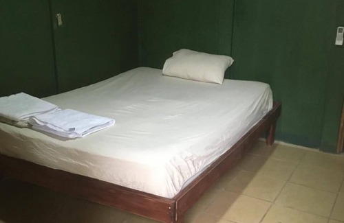 Santa Barbara Hôtel | HOSTEL MAKTUB