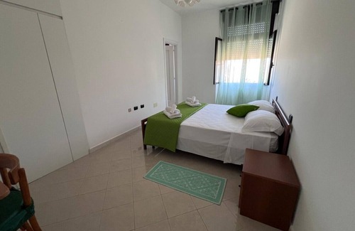 Gonnesa Lit Et Petit-Déjeuner | Hostel with sea view rooms and private bathroom