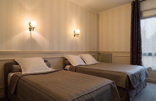 Paray-le-Monial Hôtel | Hostellerie des Trois Pigeons