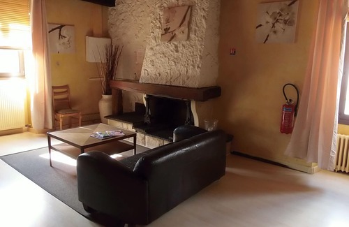 Chamarandes-Choignes Hôtel | Hostellerie Au Rendez-vous des Amis