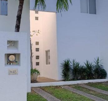 Granjas del Marques Maison | HostPal Casa en Residencial Vindeza Acapulco Diamante