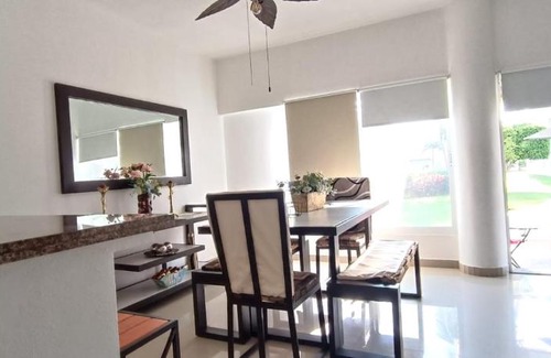 Granjas del Marques Maison | HostPal Casa en Residencial Vindeza Acapulco Diamante