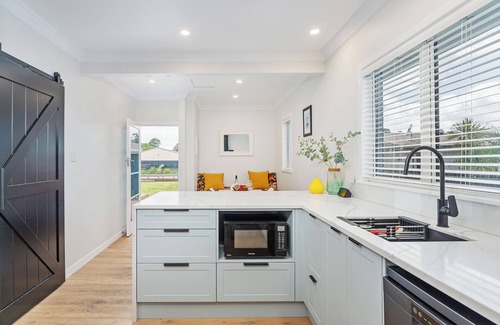 Whitianga Maison | Hosts on the Coast Blue Water Breeze