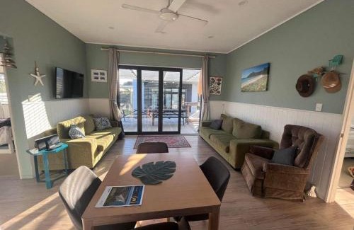 Matarangi Maison | Hosts on the Coast Beach Break Matarangi