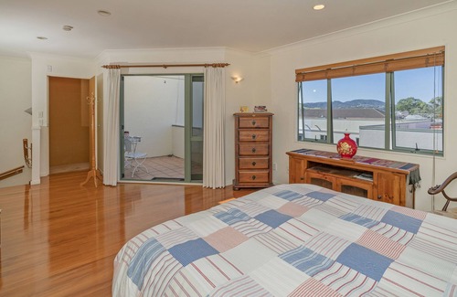 Whitianga Maison | Hosts on the Coast Holiday on Hannan