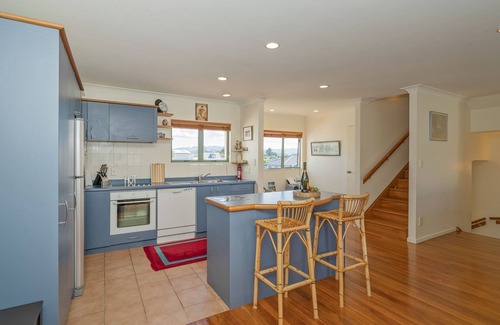 Whitianga Maison | Hosts on the Coast Holiday on Hannan