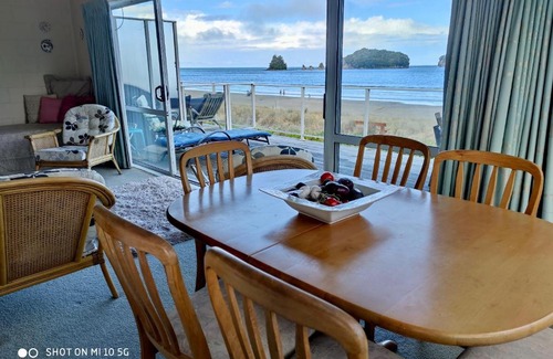 Whangamata Maison | Hosts on the Coast Paradise on Pipi