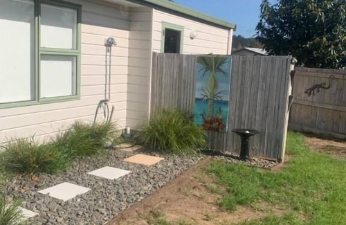 Pauanui Maison | Hosts on the Coast Relax on Coronation