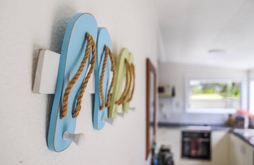 Pauanui Maison | Hosts on the Coast Sun Kissed Family Fun