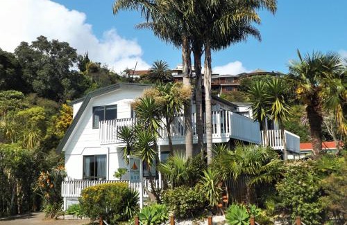 Tairua Maison | Hosts on the Coast The Harbourview Tairua