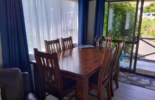 Whangamata Maison | Hosts on the Coast - Tobies Cabana