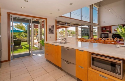 Whitianga Maison | Hosts on the Coast Whitianga Bliss