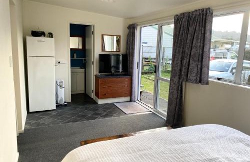 Whangamata Maison | Hosts on the Coast Whangamata Sands