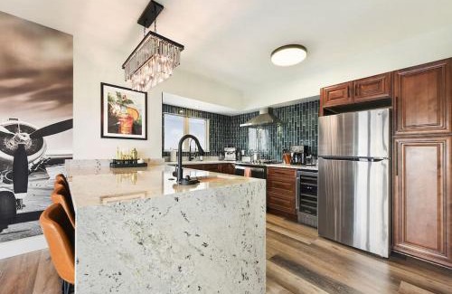 Mount Washington Appartement | HostWise Stays - Grandview Penthouse - Sweeping City Views, High End Living