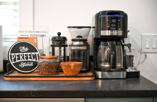 Bloomfield Maison | ★ HostWise Stays ★ Off-Street Parking, 2 Full Baths, Great Patio!