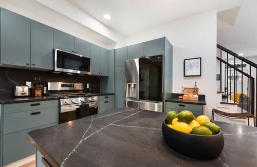 Bloomfield Maison | ★ HostWise Stays ★ Off-Street Parking, 2 Full Baths, Great Patio!