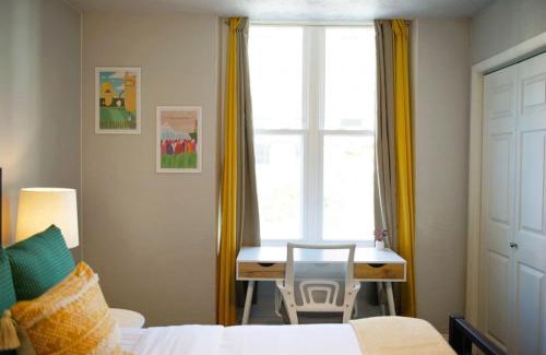 Bloomfield Maison | HostWise Stays - The Edmond - Bloomfield Apartment in a great location!
