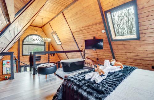 Mount Pocahontas Maison | Hot Tub and Fire Pits Albrightsville A-Frame Cabin