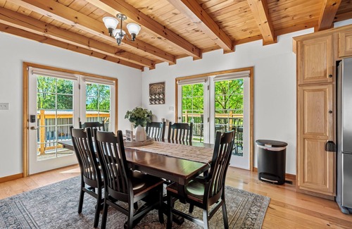 Honey Grove Maison | Hot Tub and Game Room in a secluded setting. Mountain Serenity Retreat