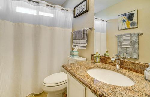 Garden Lakes Maison | Hot Tub and Patio Family Gem in Avondale