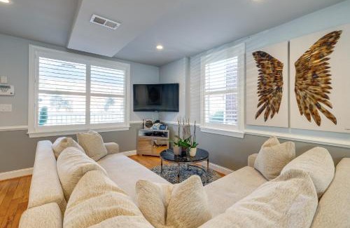 Washington Maison | Hot Tub and Rooftop Game Room Unique Home in DC