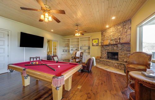 Cullowhee Maison | Hot Tub and Water Views Lake Glenville Home!