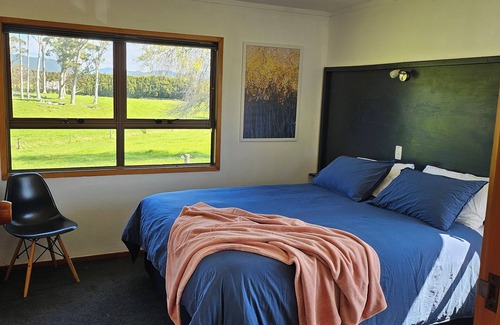 Whenuakite Autre | Hot Water Beach Farm Stay - excellent facilities for the whole family to enjoy