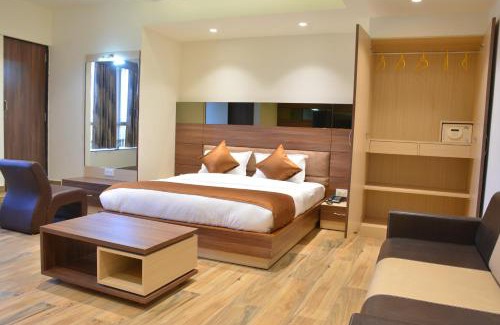 Bhat Hôtel | Hotel 4 Point