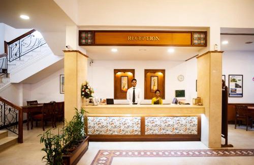 Shenoys Hôtel | Hotel Abad Plaza