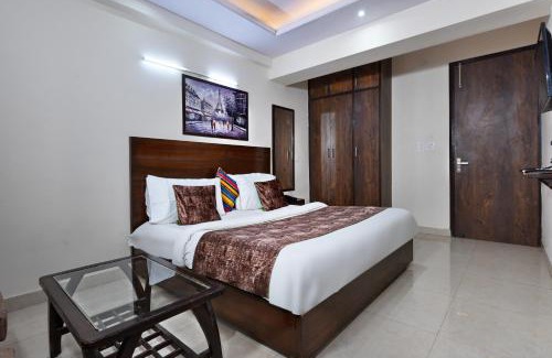 Sector 27 Hôtel | Hotel Admire Inn Sector-18 by ASPL