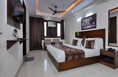 Sector 27 Hôtel | Hotel Admire Inn Sector-18 by ASPL