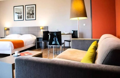 9th Arrondissement Appartement | Hotel Adonis Lyon Dock West - Superior Double Room