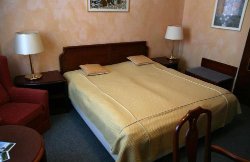 Valasske Klobouky Hôtel | Hotel Alfacentrum