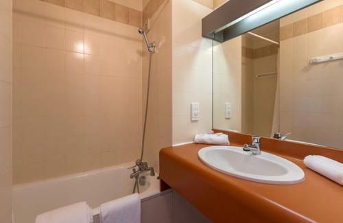 Cazeres-sur-l'Adour Hôtel | Hotel Aliotel