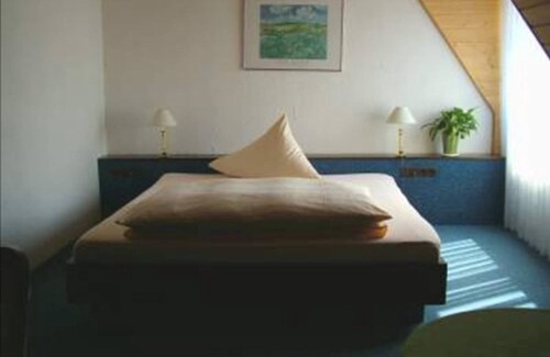 Neckarwestheim Hôtel | Hotel Am Markt