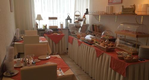 Maximin Hôtel | Hotel Am Ufer