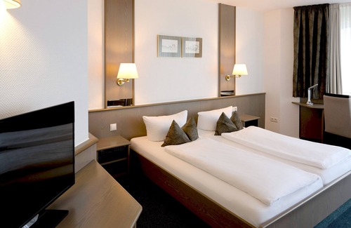 Lingen Hôtel | Hotel am Wasserfall