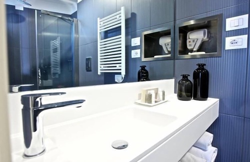 Marotta Hôtel | Hotel Ambassador