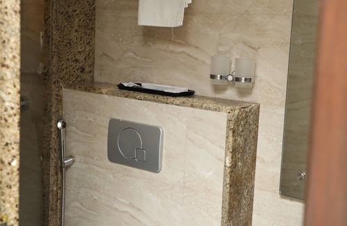 Bhandup West Hôtel | Hotel Anantha Executive Suites