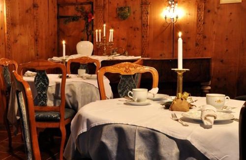 Muhlbach Hôtel | Hotel Ansitz Kandelburg