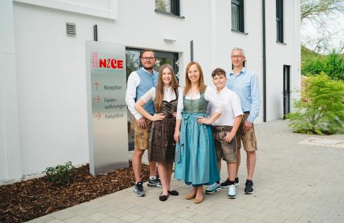 Ichenhausen Lit Et Petit-Déjeuner | Hotel & Appartements Nice Garni