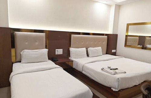 Paharganj Cabine | Hotel Apple Villa by Sushant Travels