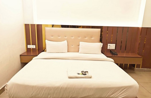 Paharganj Cabine | Hotel Apple Villa by Sushant Travels