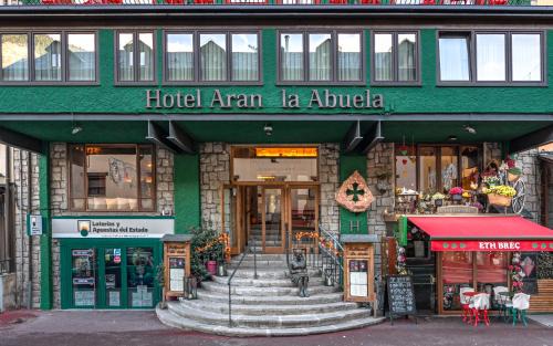 Vielha e Mijaran Hôtel | Hotel Aran La Abuela