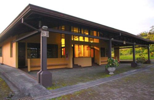 La Fortuna Cabine | Hotel Arenal Lodge